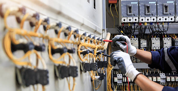 Professional Electrician technician working in Berry Creek, CA